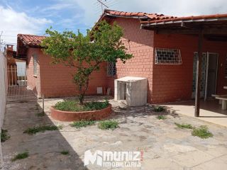 Casa Para Vender com 5 quartos no bairro Aeroporto em Aracaju