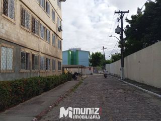 Apartamento Para Vender no Cond. Praias de Sergipe no bairro Farolândia