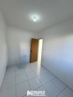 Aluga- se Apartamento no Viver Bem Condomínio Clube no Conj. Fernando Collor