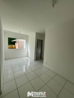 Aluga- se Apartamento no Viver Bem Condomínio Clube no Conj. Fernando Collor