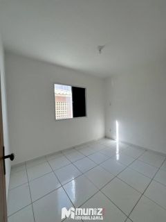 Aluga- se Apartamento no Viver Bem Condomínio Clube no Conj. Fernando Collor