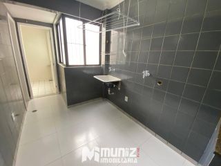 Apartamento Para Alugar no Edifício Casa Blanca no bairro Coroa do Meio