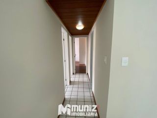 Apartamento Para Alugar no Edifício Casa Blanca no bairro Coroa do Meio