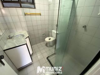 Apartamento Para Alugar no Edifício Casa Blanca no bairro Coroa do Meio
