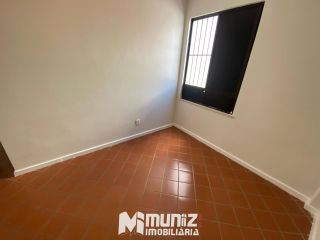 Apartamento Para Alugar no Edifício Casa Blanca no bairro Coroa do Meio