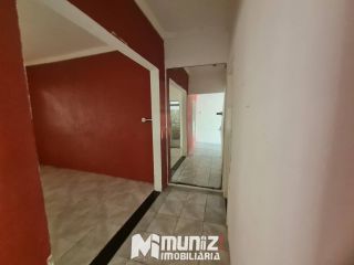VENDE-CASA COM 02 PAVIMENTOS