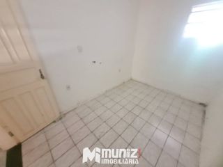 VENDE-CASA COM 02 PAVIMENTOS