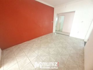 VENDE-CASA COM 02 PAVIMENTOS