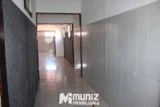 VENDE-CASA COM 02 PAVIMENTOS
