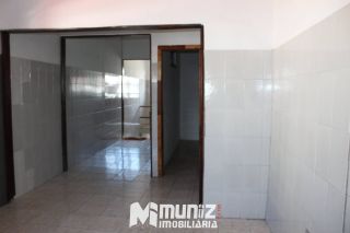 VENDE-CASA COM 02 PAVIMENTOS