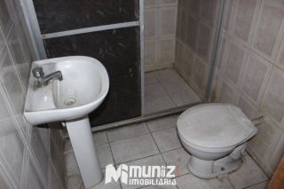 VENDE-CASA COM 02 PAVIMENTOS