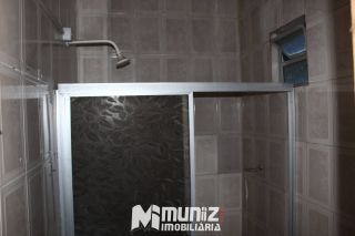 VENDE-CASA COM 02 PAVIMENTOS