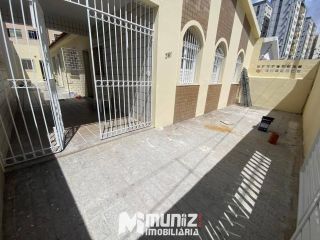 Casa Para Alugar com 3 quartos no bairro Suíssa em Aracaju