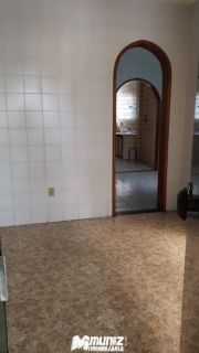 Aluga-se Excelente Casa para Residência ou Comercio no bairro São José