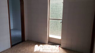Aluga-se Excelente Casa para Residência ou Comercio no bairro São José