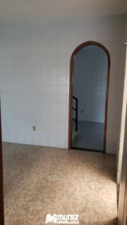 Aluga-se Excelente Casa para Residência ou Comercio no bairro São José