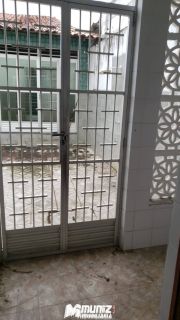 Aluga-se Excelente Casa para Residência ou Comercio no bairro São José
