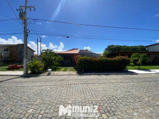 Casa Para Vender com 5 quartos 2 suítes no Cond. Portal do Mar no bairro Mosqueiro