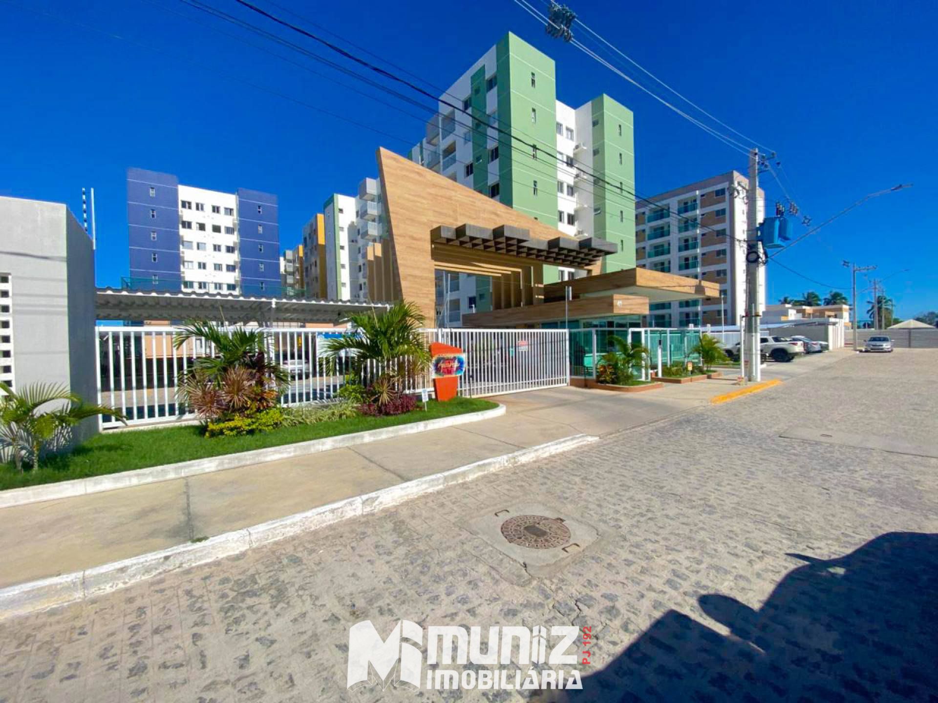 Apartamento Para Alugar com 2 quartos No Condomínio Aquarela Parque