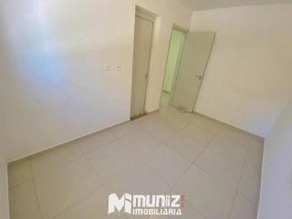 Apartamento Para Alugar com 2 quartos No Condomínio Aquarela Parque