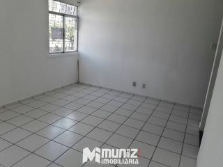 VENDE-SE APT NO 1 ANDAR NO COND PQ DIAMANTE