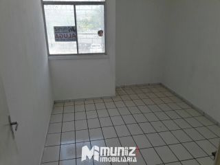 VENDE-SE APT NO 1 ANDAR NO COND PQ DIAMANTE