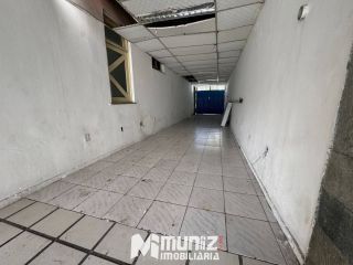 Imóvel Comercial Completo na Av. Hermes Fontes – Ideal Para Empresas e Clínicas