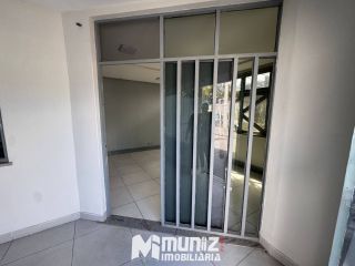 Imóvel Comercial Completo na Av. Hermes Fontes – Ideal Para Empresas e Clínicas