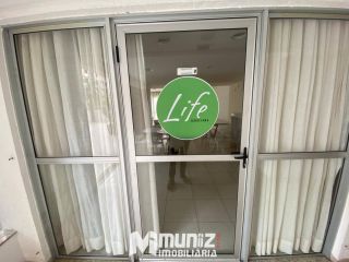 ALUGA-SE OTIMO APATAMENTO,COND. LIFE JABOTIANA
