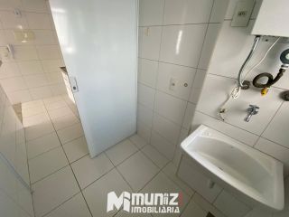 ALUGA-SE OTIMO APATAMENTO,COND. LIFE JABOTIANA