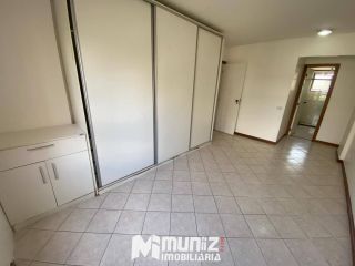 Apartamento Para Vender com 4 quartos 3 suítes no bairro Jardins em Aracaju