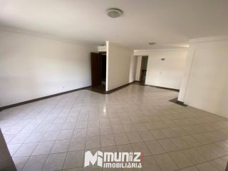 Apartamento Para Vender com 4 quartos 3 suítes no bairro Jardins em Aracaju