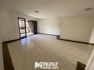 Apartamento Para Vender com 4 quartos 3 suítes no bairro Jardins em Aracaju