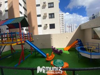 Apartamento Para Vender com 4 quartos 3 suítes no bairro Jardins em Aracaju