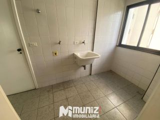 Apartamento Para Vender com 4 quartos 3 suítes no bairro Jardins em Aracaju