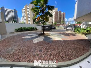 Apartamento Para Vender com 4 quartos 3 suítes no bairro Jardins em Aracaju