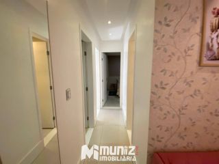Apartamento Para Alugar com 3 quartos 1 suítes no bairro Aruana: SemiMobiliado em Aracaju