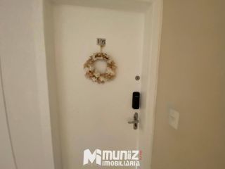 Apartamento Para Alugar com 3 quartos 1 suítes no bairro Aruana: SemiMobiliado em Aracaju