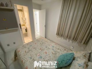 Apartamento Para Alugar com 3 quartos 1 suítes no bairro Aruana: SemiMobiliado em Aracaju