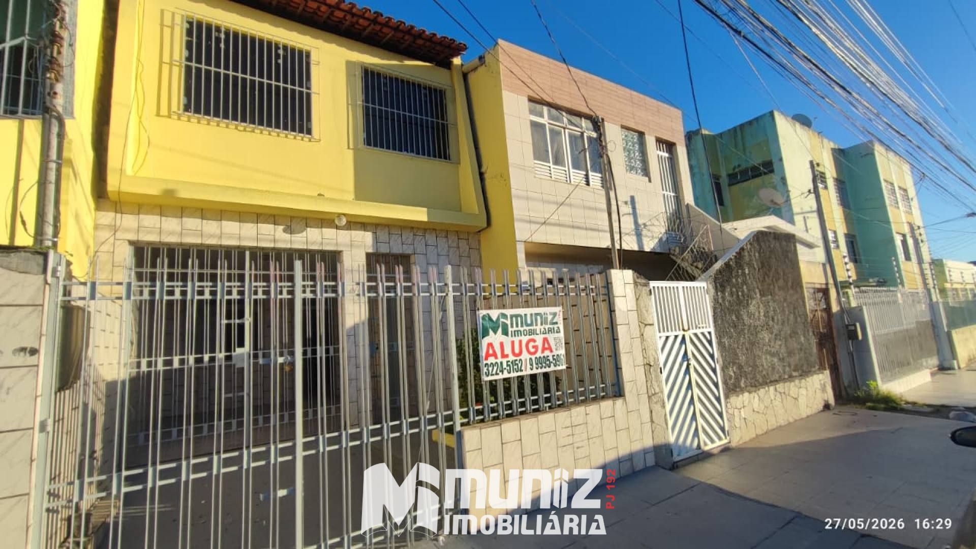 Casa Para Alugar com 3 quartos no bairro Getúlio Vargas em Aracaju