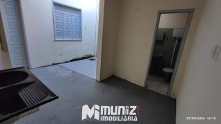 Casa Para Alugar com 3 quartos no bairro Getúlio Vargas em Aracaju