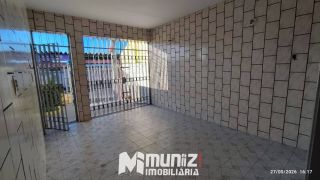 Casa Para Alugar com 3 quartos no bairro Getúlio Vargas em Aracaju