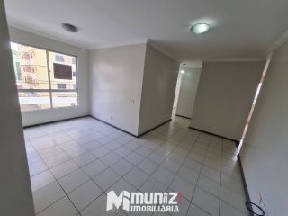 ALUGA-SE APTO NO COND. PRAIAS DO CARIBE