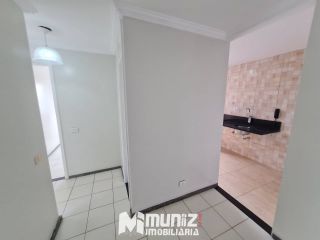 ALUGA-SE APTO NO COND. PRAIAS DO CARIBE