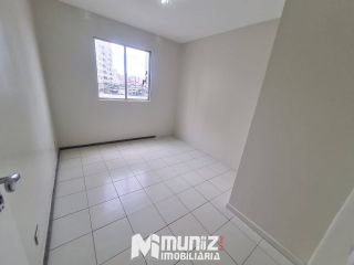 ALUGA-SE APTO NO COND. PRAIAS DO CARIBE