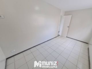 ALUGA-SE APTO NO COND. PRAIAS DO CARIBE