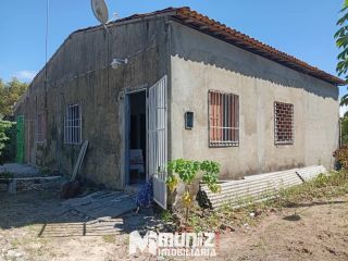 VENDE-SE  CASA  COM ÁREA VERDE  EM ESTÂNCIA/SE