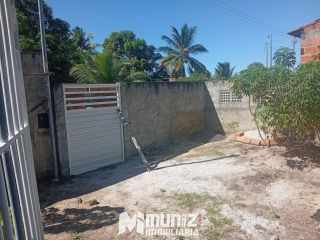 VENDE-SE  CASA  COM ÁREA VERDE  EM ESTÂNCIA/SE