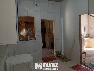 VENDE-SE  CASA  COM ÁREA VERDE  EM ESTÂNCIA/SE