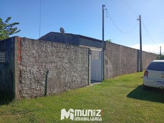VENDE-SE  CASA  COM ÁREA VERDE  EM ESTÂNCIA/SE